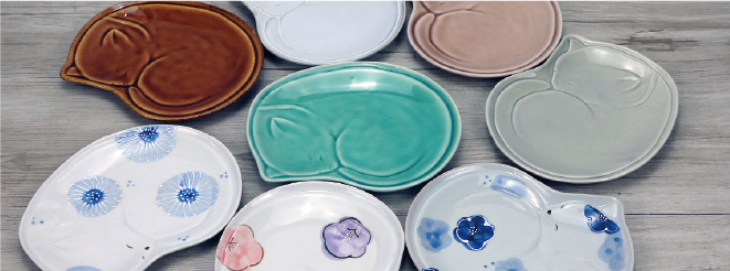 にゃんたいむ（猫皿）